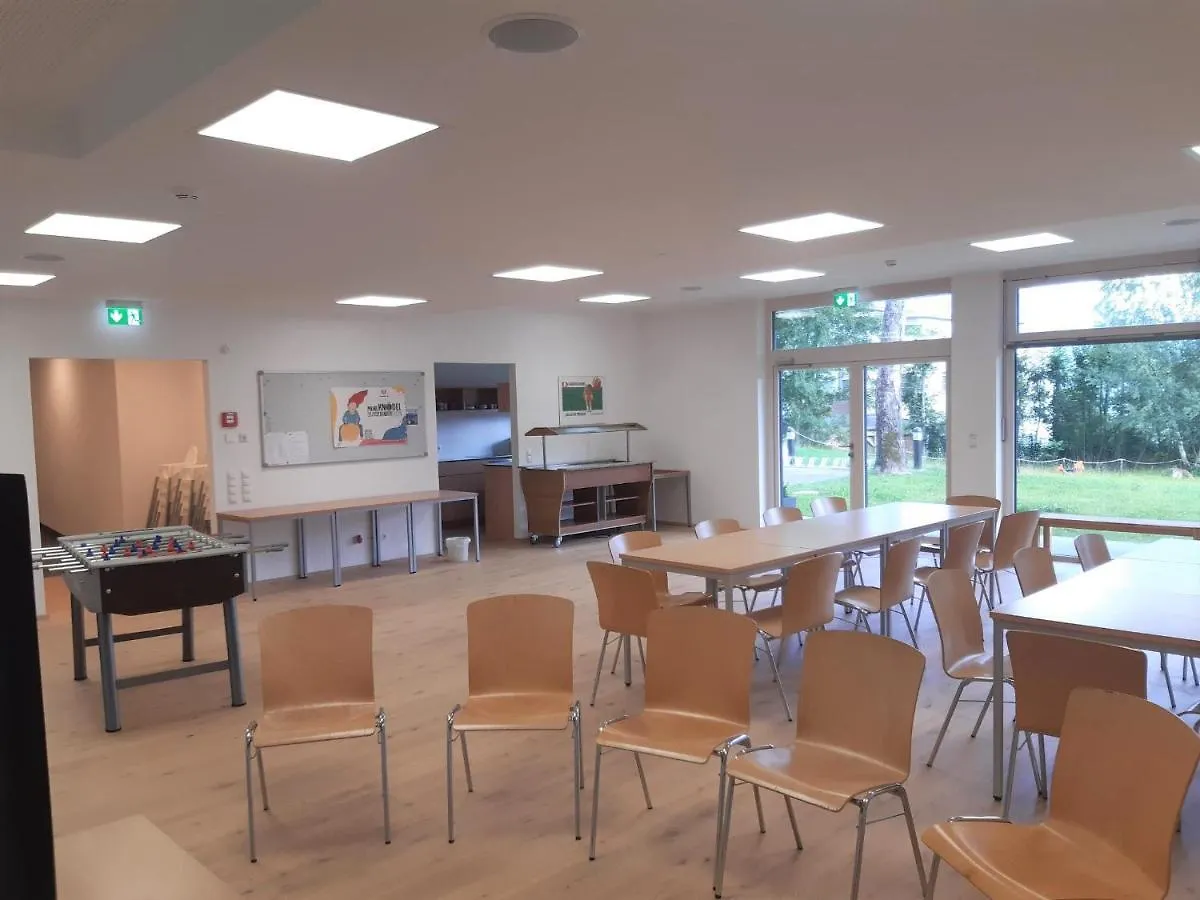 Haus Der Freundschaft - Gemeinnuetziges Kinder- Und Jugendgaestehaus Innsbruck Austria